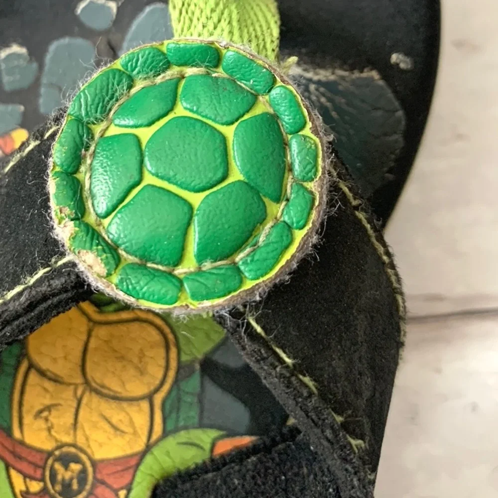 Boys Size 9 Ninja Turtle Flip Flops Sandals Black Green Kids Toddler Shoes